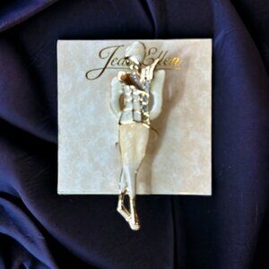 Jean Ellen Cream & Gold Fashion Model Brooch